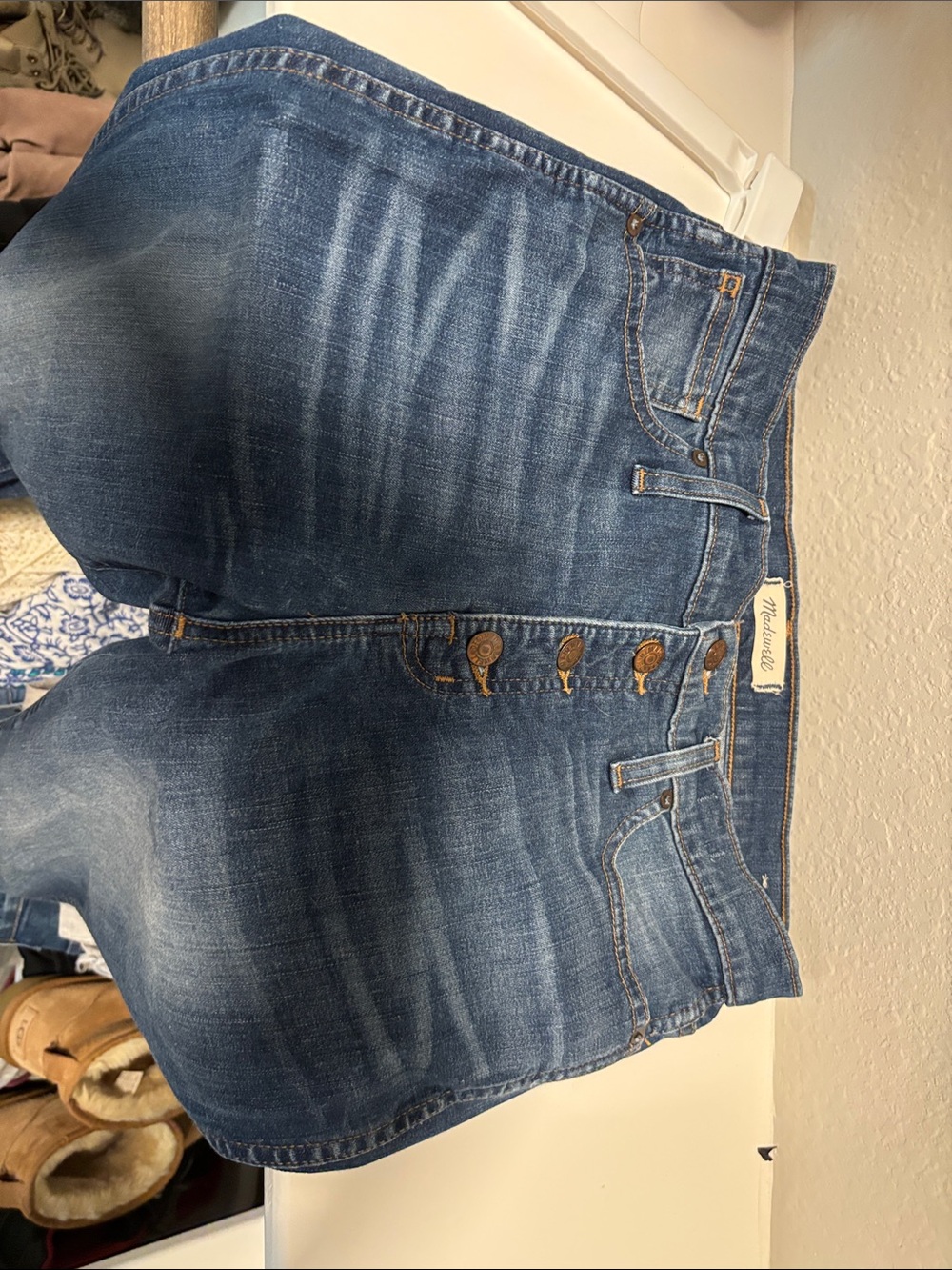 Madewell High-Rise Button-Fly Jeans in Medium Blue Wash